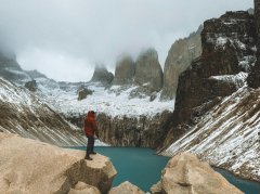 旅游景區(qū)在進(jìn)行規(guī)劃時(shí)，如何考慮安全因素